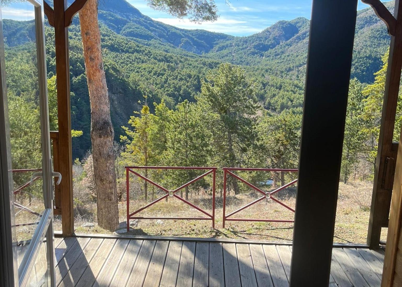 Camping Rcn Les Collines De Кастелан Стая снимка