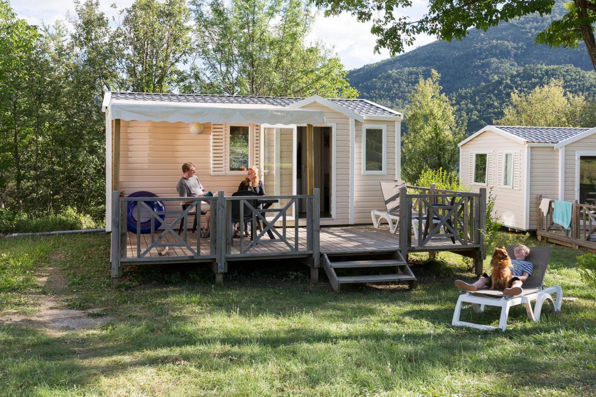 Camping Rcn Les Collines De Кастелан Стая снимка