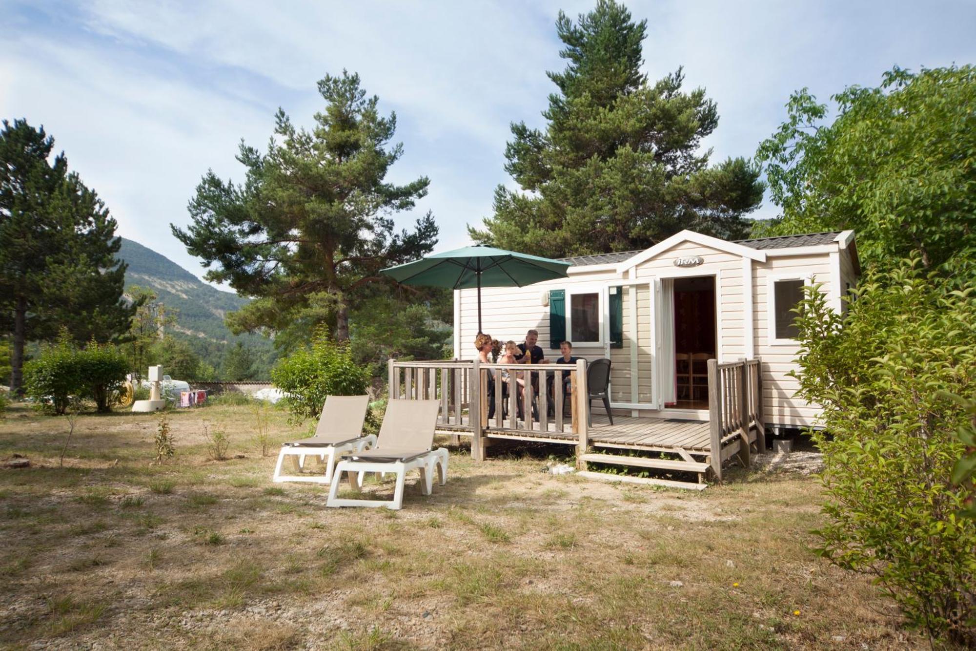 Camping Rcn Les Collines De Кастелан Стая снимка